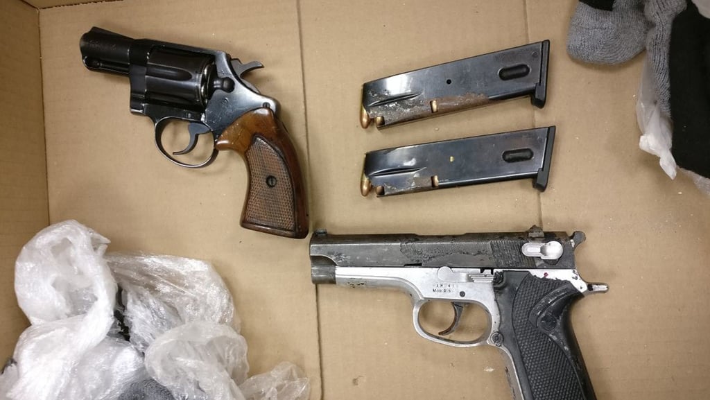 Weapons stolen from an IDF facility in 2017 (Photo: Police Spokesperson) Weapons stolen from an IDF facility in 2017