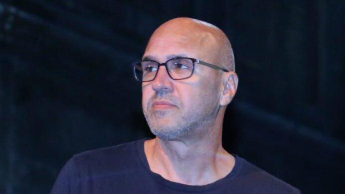 גל אוחובסקי