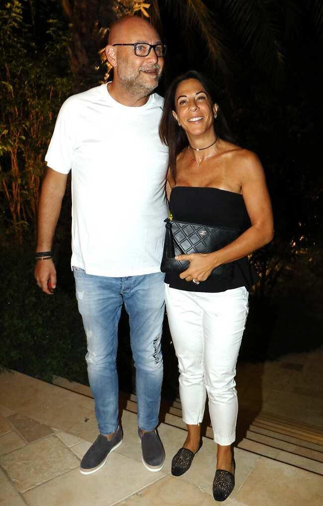 אתה גם תשיר בקריוקי? צביקה הדר ואשתו ליאת (צילום: אמיר מאירי) אתה גם תשיר בקריוקי? צביקה הדר ואשתו ליאת