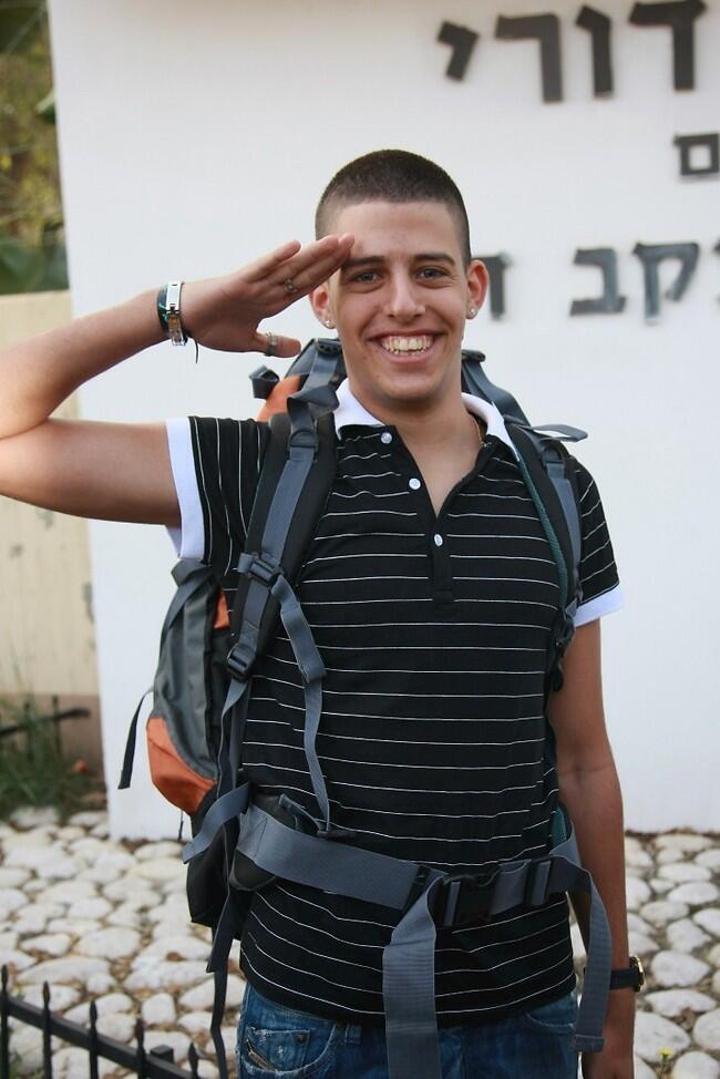 משוחרר. בן אל תבורי