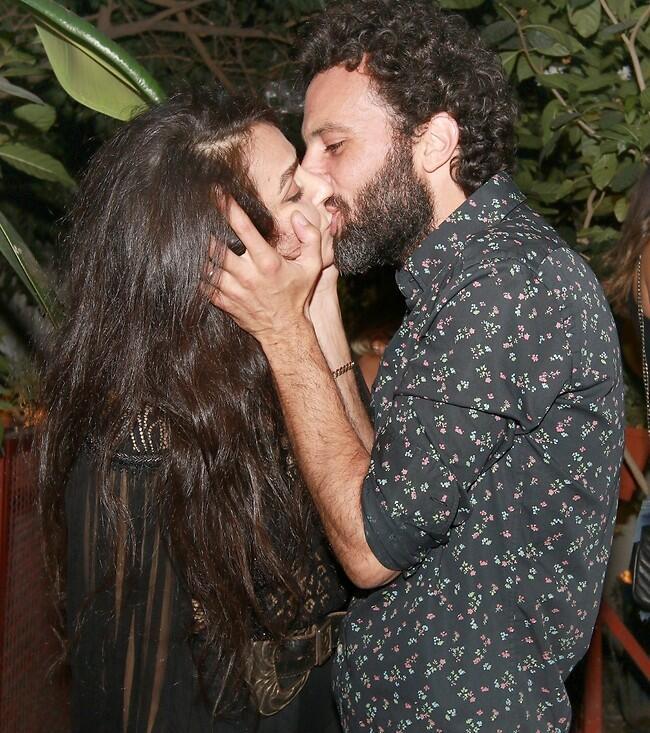 נשיקת יום הולדת