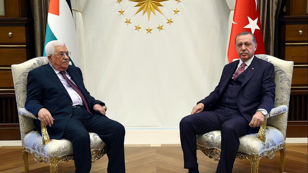 Erdogan meeting with Palestinian President Mahmoud Abbas in Ankara in 2017 