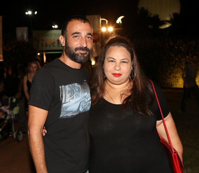 שאפו למלהקת הסדרה. אמירה בוזגלו ובעלה משה בן שימול (צילום: רפי דלויה) שאפו למלהקת הסדרה. אמירה בוזגלו ובעלה משה בן שימול