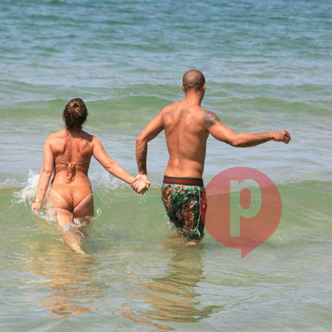 אל תתרחקו מהחוף (צילום: מוטי לבטון) אל תתרחקו מהחוף