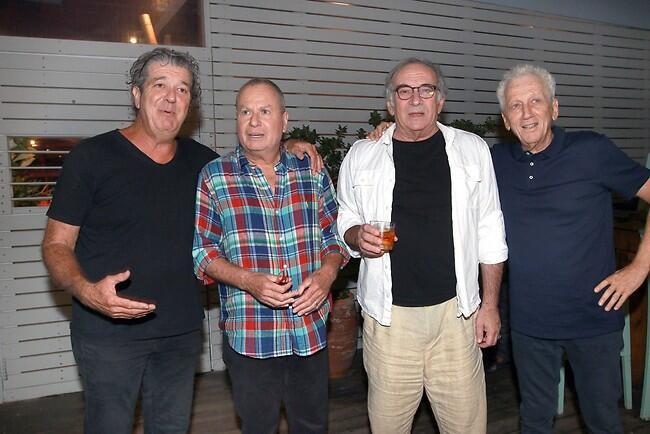 מי אמר איחוד ולא קיבל? מושונוב, דבלה גליקמן, בראבא ואבי קושניר (צילום: ענת מוסברג) מי אמר איחוד ולא קיבל? מושונוב, דבלה גליקמן, בראבא ואבי קושניר
