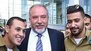 ליברמן והחיילים, היום