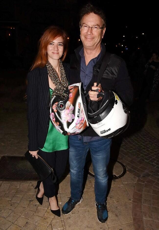 לא תכיר לנו את החדשה? גדי סוקניק ובת הזוג יעל