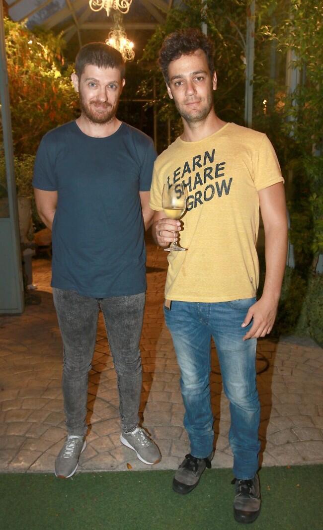 לחיים. יואב דונט וסרגיי בוכמן
