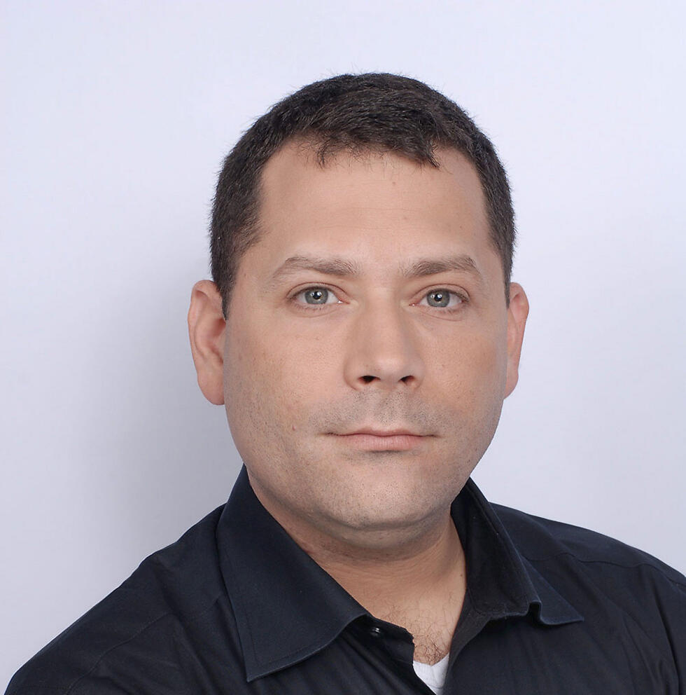 מבוכה בוואטסאפ. ליאור חורב מבוכה בוואטסאפ. ליאור חורב