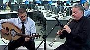 מתפייטים ביחד  