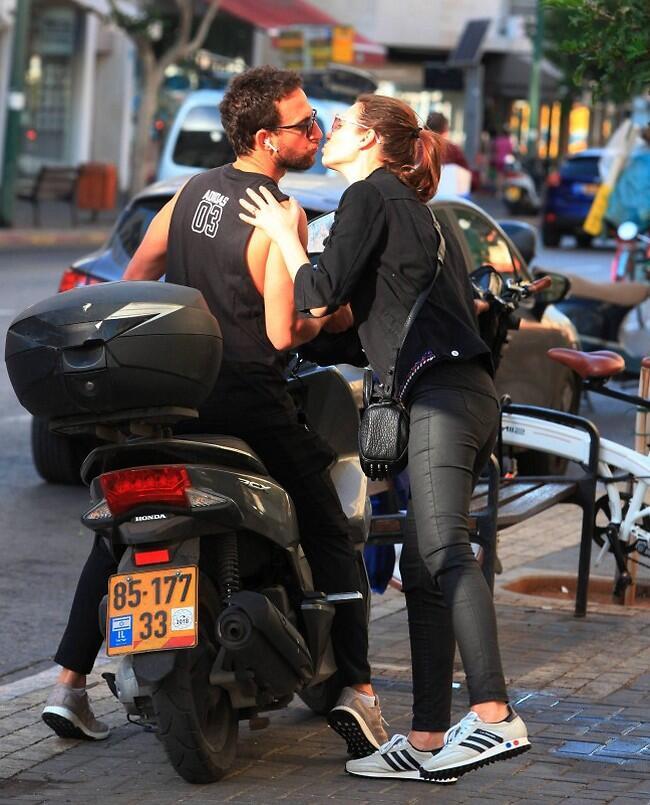 טוב אנחנו מבינים את המסר (צילום: מוטי לבטון) טוב אנחנו מבינים את המסר
