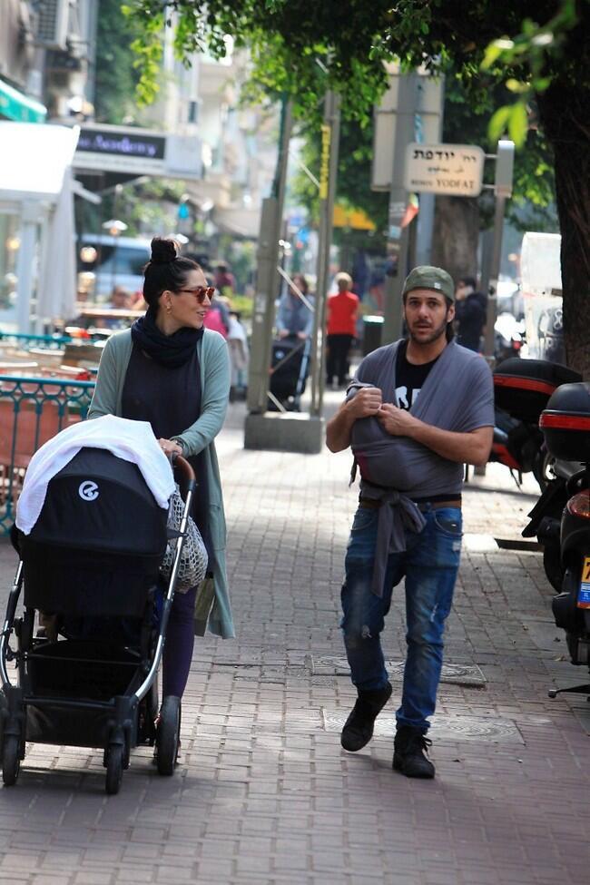 אתם רוצים להגיד לנו שרק עכשיו שמתם לב שאנחנו כאן? (צילום: מוטי לבטון) אתם רוצים להגיד לנו שרק עכשיו שמתם לב שאנחנו כאן?