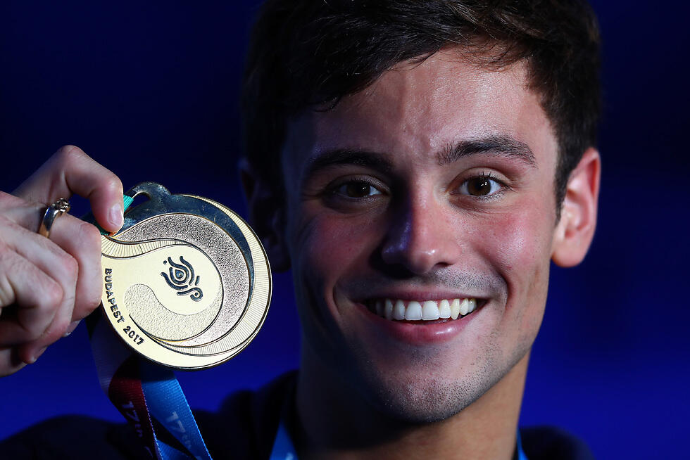 האלוף האולימפי טום דיילי. שיבח על האומץ (getty images) האלוף האולימפי טום דיילי. שיבח על האומץ