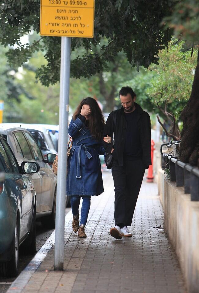"אם אני לא רואה אתכם, אתם בטח לא רואים אותי"