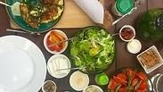 ארוחת בריאות בערבה. ארוחת הבוקר בגן הירק שבמושב צופר 