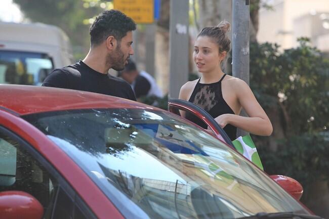 "תשמור על עצמך" (צילום: מוטי לבטון) "תשמור על עצמך"