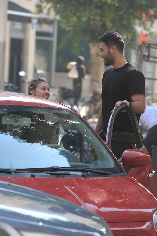 ביי מאמי, נתראה עוד שעה (צילום: מוטי לבטון) ביי מאמי, נתראה עוד שעה