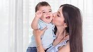 בדקו מה הניסיון של הבייביסיטר עם ילדים