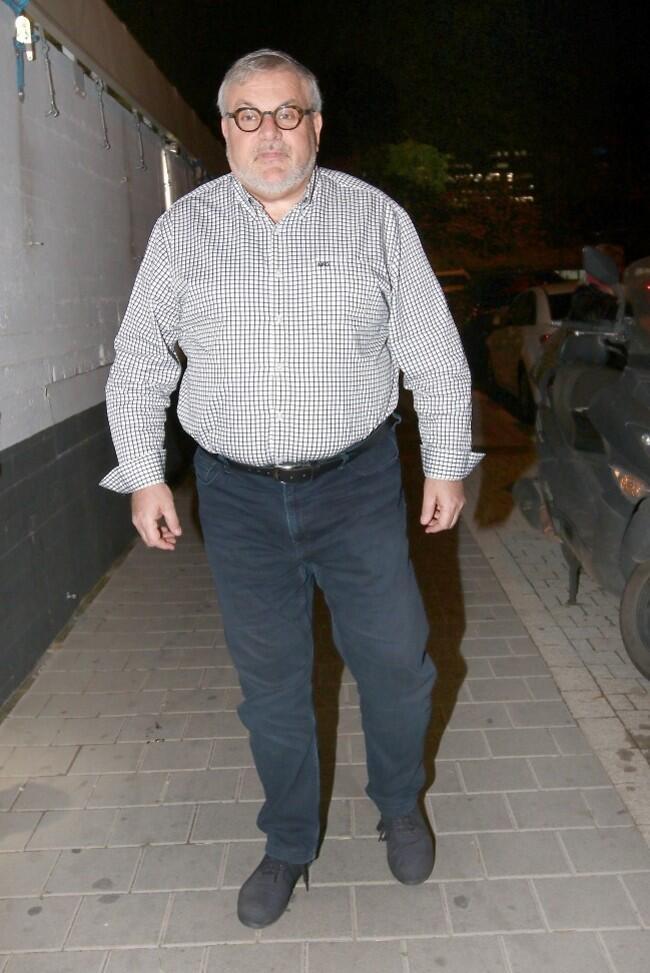 שומר את התחפושת למסיבה של חברת החדשות. מנחם הורביץ (צילום: ענת מוסברג) שומר את התחפושת למסיבה של חברת החדשות. מנחם הורביץ