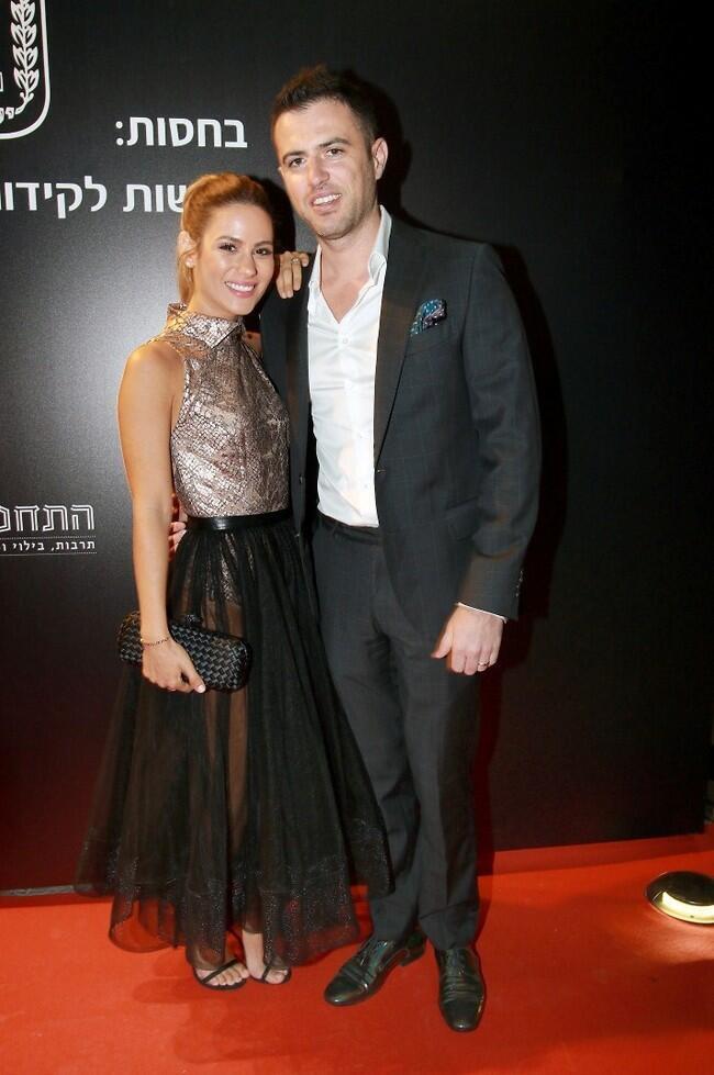 הדייט השבועי. מור סילבר והבעל ואדים (צילום: ענת מוסברג) הדייט השבועי. מור סילבר והבעל ואדים