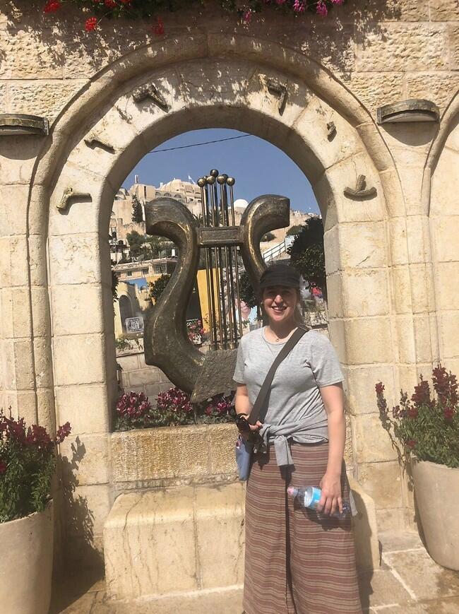היוש! מים ביאליק מכייפת בירושלים (צילום: יח"צ עיר דוד) היוש! מים ביאליק מכייפת בירושלים
