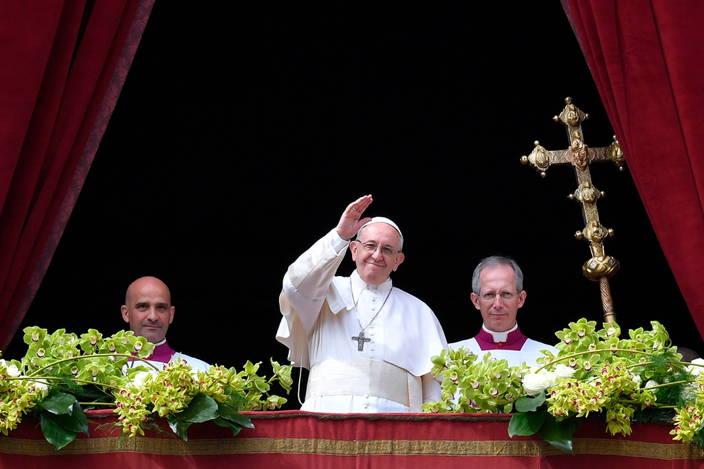 Pope Francis gives a sermon at the Vatican (Photo: AFP) האפיפיור פרנציסקוס