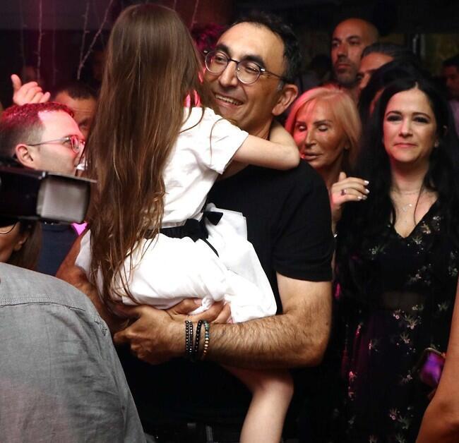 מזל טוב נשמה. ישראל קטורזה חוגג 50 במסיבת הפתעה