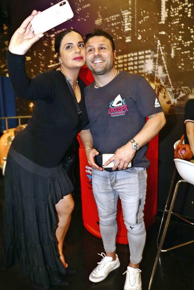 מלמדים את הדור הצעיר. טילטיל ואופירה