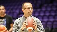 דן שמיר באימון