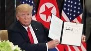 דונלד טראמפ עם קים ג'ונג און