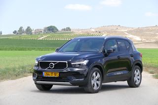 וולוו XC40
