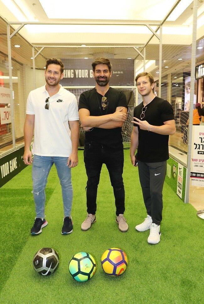 מעולם לא היינו קרובים יותר להשתתפות במונדיאל. רותם כהן אימרי זיו ולי בירן (צילום: דנה קופל) מעולם לא היינו קרובים יותר להשתתפות במונדיאל. רותם כהן אימרי זיו ולי בירן