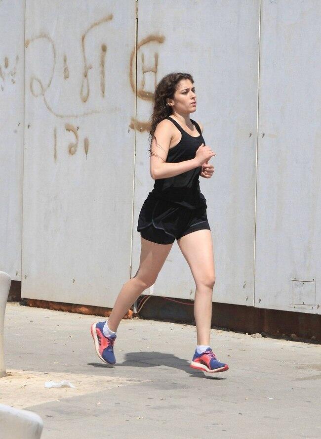 לא מוותרת (צילום: מוטי לבטון) לא מוותרת