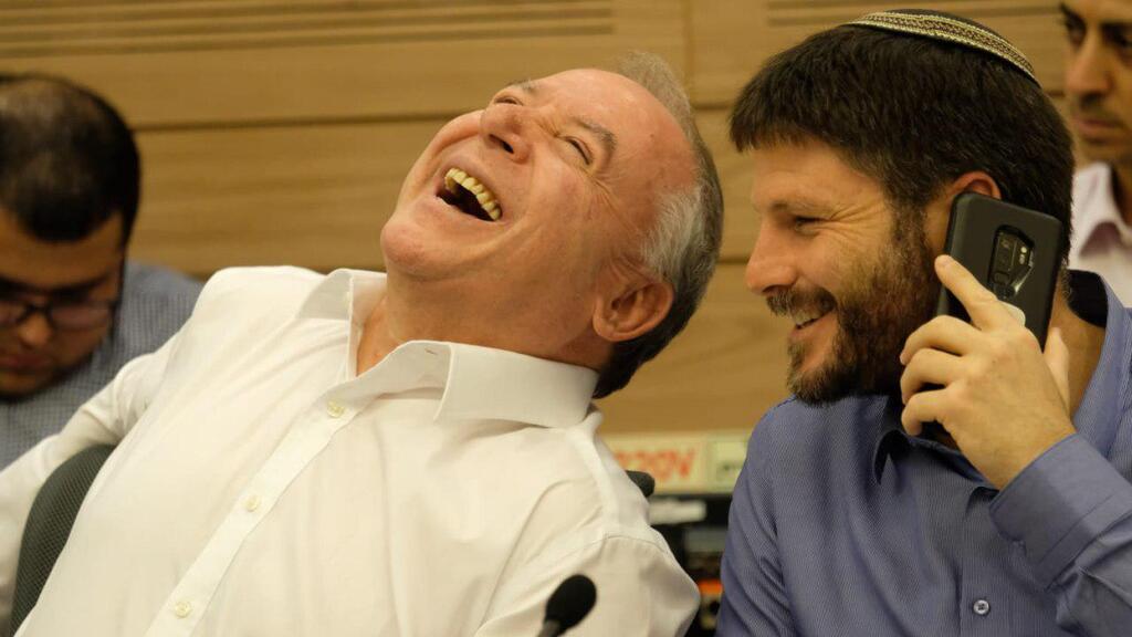 MKs Dudi Amsalem and Bezalel Smotrich during meeting of the Knesset Constitution, Law and Justice committee (Photo: Yoav Dudkevitch) דודי אמסלם ובצלאל סמוטריץ