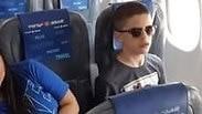 גיא בטיסתו הראשונה