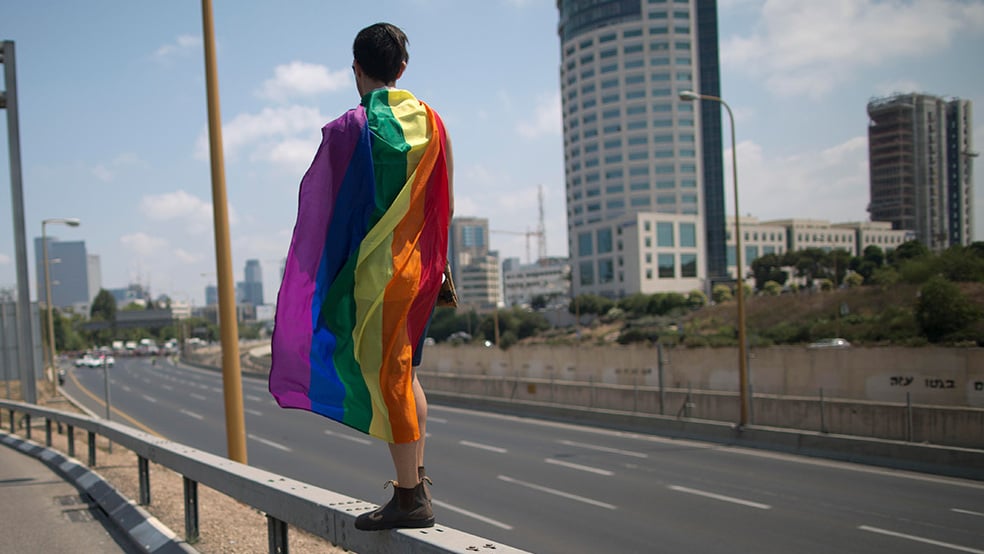 המחאה בקיץ 2018 (צילום: AP) מחאת הקהילה הגאה תל אביב