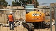 המבנה הראשון בתוואי הרכבת הקלה שבונה נת"ע בכפר שלם נהרס