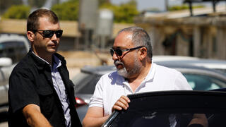 אביגדור ליברמן בקיבוץ אור הנר