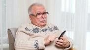 בית משפט קבע אי אפשר לשלוח צוואה ב SMS טלפון נייד זקן