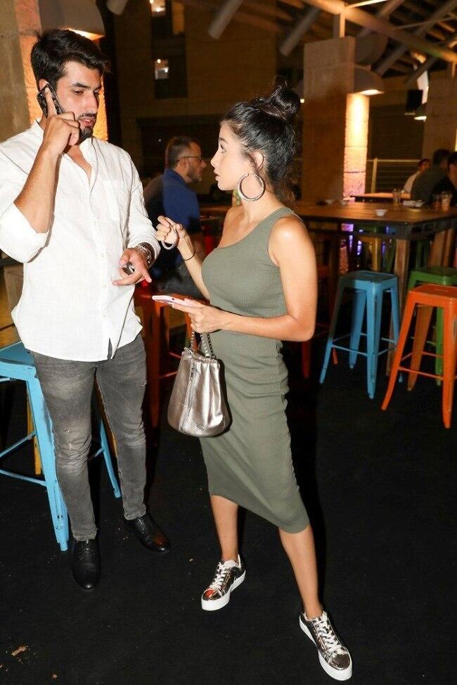 "נו, היא לא תענה לך עכשיו" מגי טביבי ושלומי והבה, בן הזוג של אביבית בר זוהר