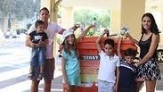 משפחת אופנהיימר ממחזרת