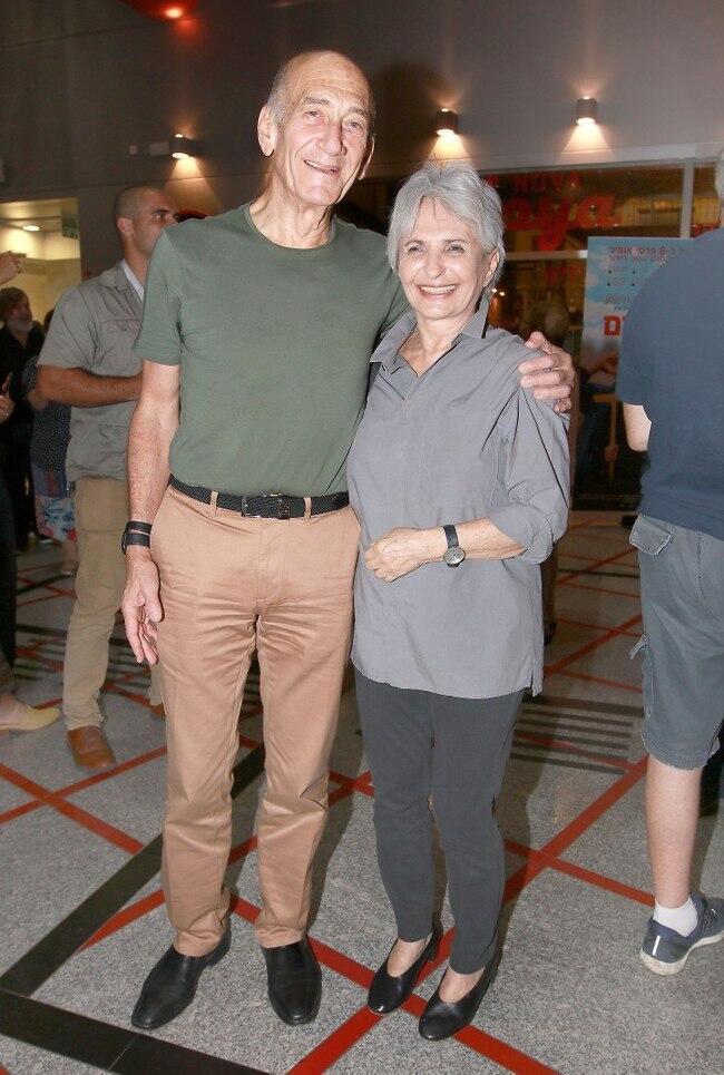 הלם שהם פה יחד. הזוג אולמרט (צילום: ענת מוסברג) הלם שהם פה יחד. הזוג אולמרט