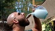 לבנון פסטיבל ערק ב עיירה תענייל לבנון