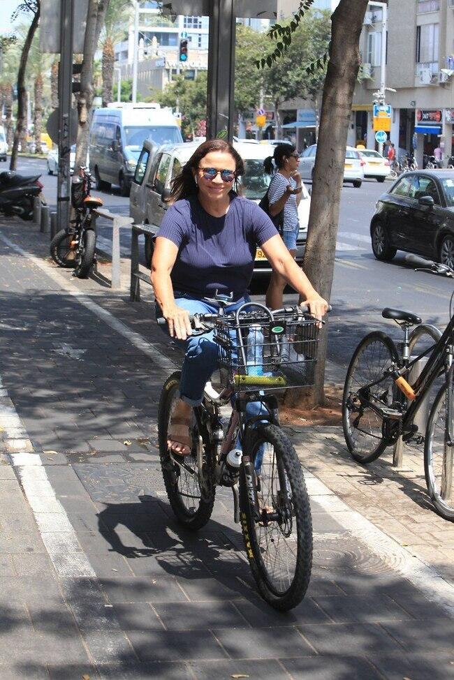 חיוך שלם (צילום: מוטי לבטון) חיוך שלם