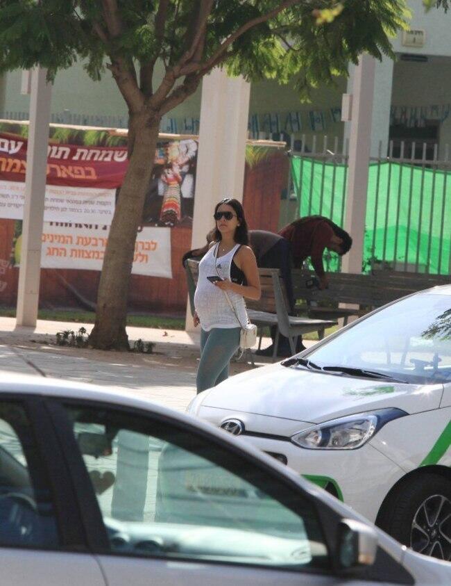 אל תעשי לנו את המבט הזה (צילום: מוטי לבטון) אל תעשי לנו את המבט הזה
