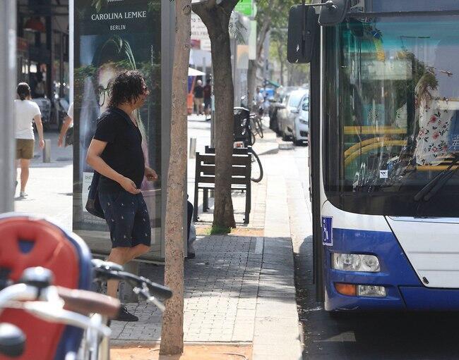 לוקח תנופה! (צילום: מוטי לבטון) לוקח תנופה!