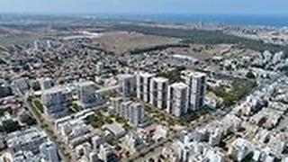 אאורה חדרה 