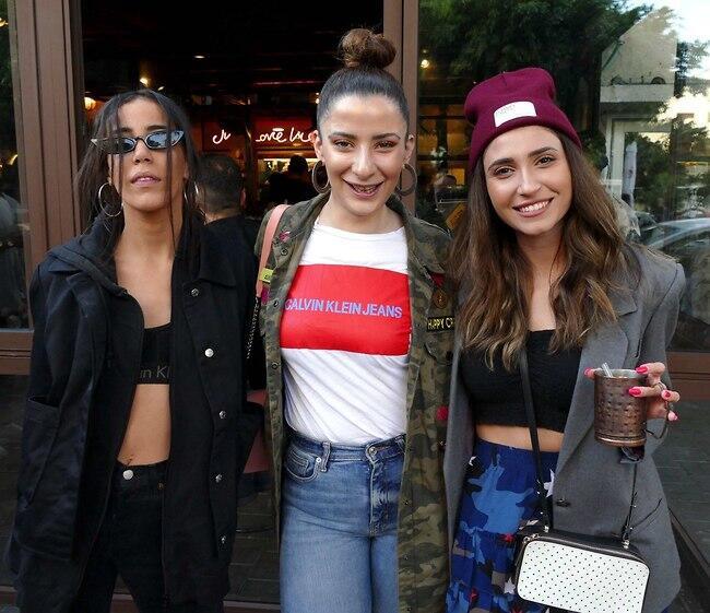 ממש הספייס גירלס. לינה מחול, מורן מזור ואבישג נגר (צילום: אמיר מאירי) ממש הספייס גירלס. לינה מחול, מורן מזור ואבישג נגר