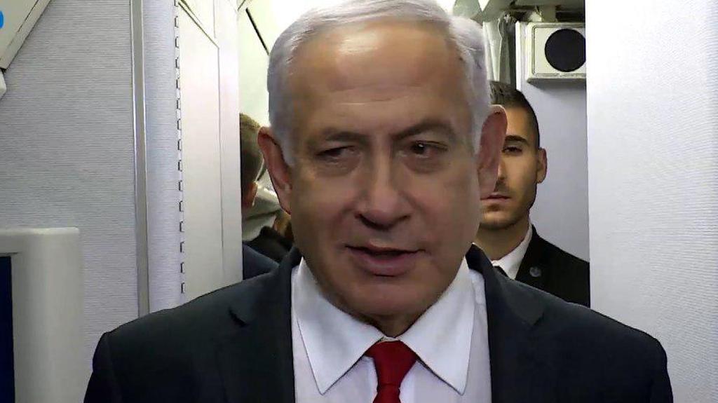 בנימין נתניהו לפני ההמראה לביקורו בברזיל
