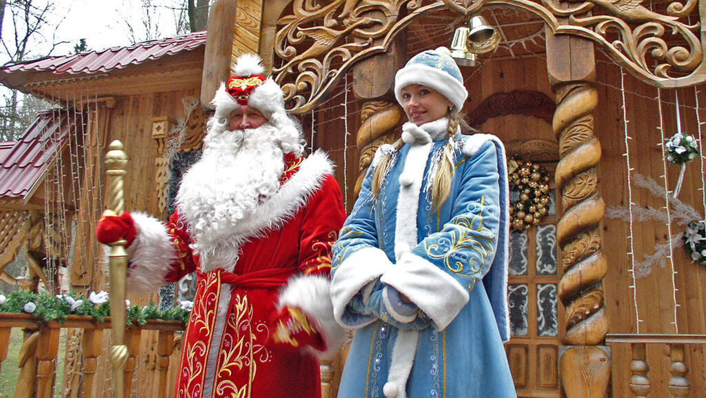 Ded Moroz and the Snow Maiden 